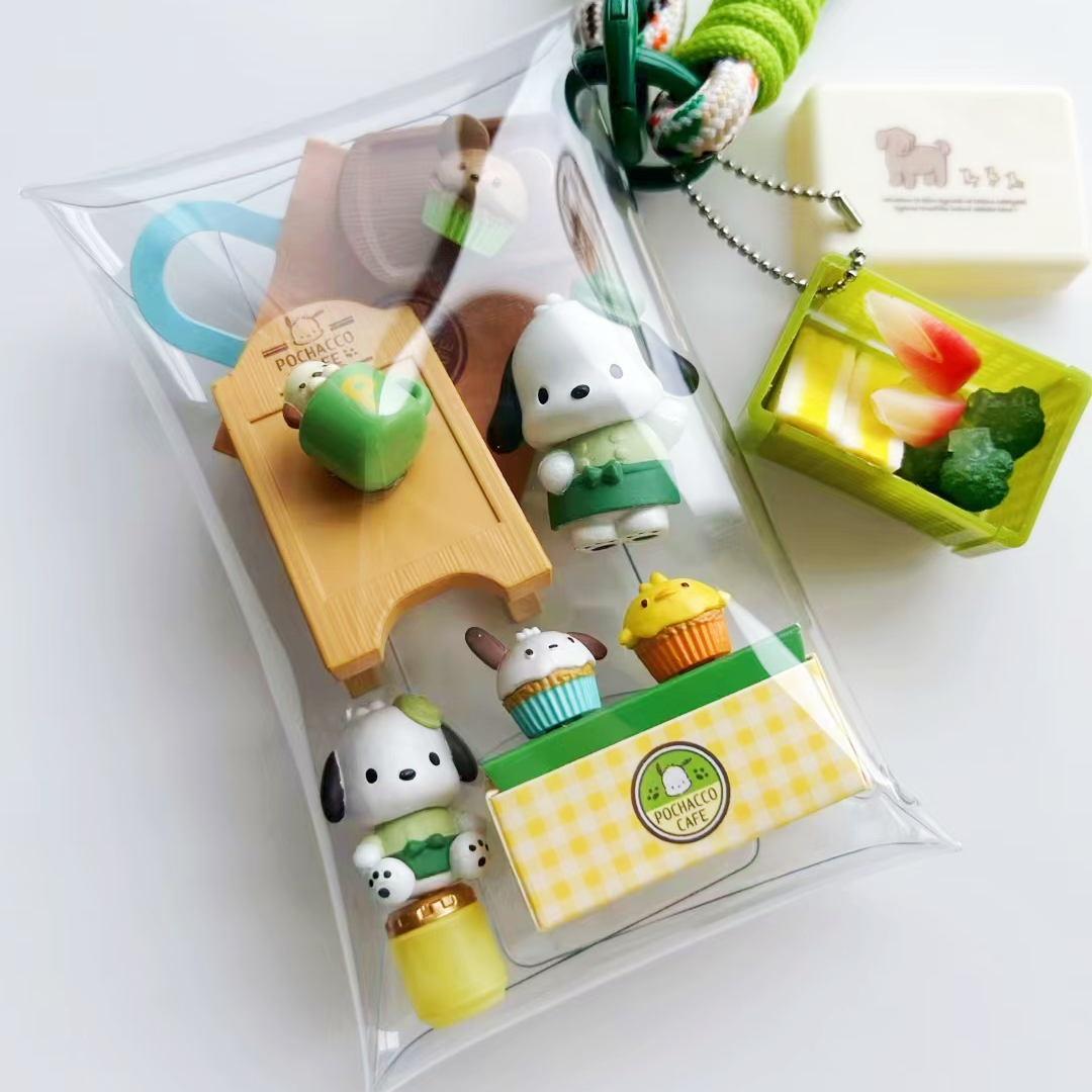 Gacha Sanrio Pochacco Cupcake Pouch